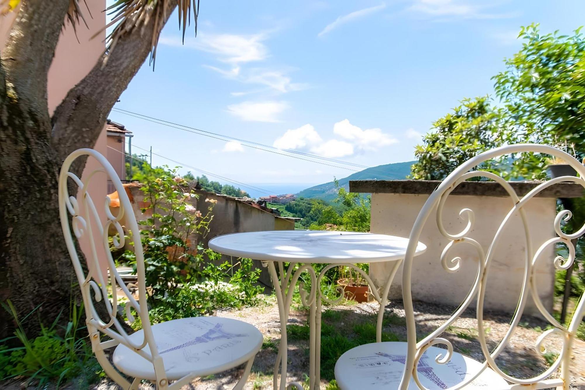 Casa Vista Panoramica Mare E Monti Holiday home
