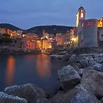La Grotta Del Polpo Tellaro