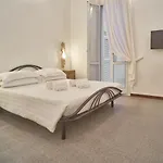 Medusa Apartment - Via San Pietro