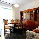 Trilocale Vicino Alla Stazione, Levanto