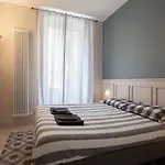 Casa222 - Stylish Apartment La Spezia Old Town - 5' Station To Cinque Terre