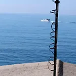 Le Finestre Sul Mare