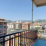 Altido Front Sea Apt With Big Terrace In Chiavari