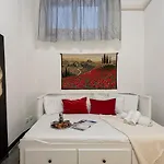 Fantastic House Near The Station Free Parking