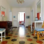 Appartamento Signorile In Villa!