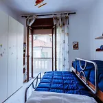 Appartamento Goethe - 2 Camere - 100M Stazione - 200M Palafiori