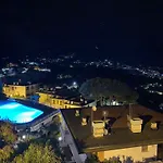 Residence 