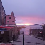 La Grotta Del Polpo Tellaro