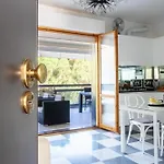 Pine Terrace Apartment