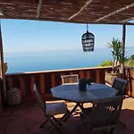 La BouganVilla Charme&Relax vista mare