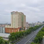Vienna Hotel Hainan Oriental Avenue