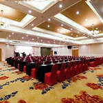 Vienna Hotel Qinzhou North Area Plaza