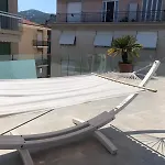 Appartamento Spotorno Con Ampio Terrazzo Attrezzato Anche Con Angolo Cottura