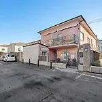 Victoria Apartments Tempi Moderni