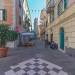 Casa Di Ale E Fra Comoda In Centro E A Pochi Passi Dalla Spiaggia