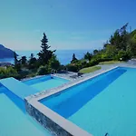 Diamond Excelsior Apartment