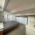 A Roof In The City