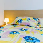 Loano Apartment Pool & Garden
