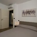 Ampio Bilocale Deluxe Con Piscina E Box - Poggio Fiorito
