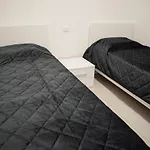 044 - Villetta Lussuosa Con 2 Camere Da Letto Con Giardino 15 Minuti Dal Mare