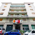 Altido Colourful Flat, Short Walk To The Beach