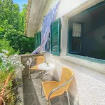 Villa Con Bosco Giardino E Ruscello Ad Uso Esclusivo