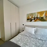 Ampio Bilocale Con Terrazzino, Box E Piscina - Poggio Fiorito