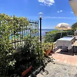Ocean View Villa With Fast Wi-Fi And Elevator To Town