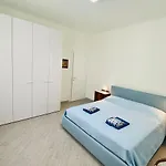 Hostdomus - Trilocale Da Dino