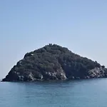 Golfo Dell'Isola Appartamento