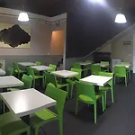 阿尔伯格瑟瑞纳酒店