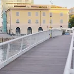 Rooms Piazzetta La Maddalena 2