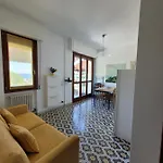 Tre Passi Dal Mare