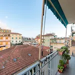 Joivy Stylish Flat With Balcony Near Rapallo Castle