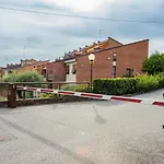 Lerici Apartment With Pool&Private Parking!