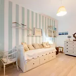 Joivy Stylish Flat With Balcony Near Rapallo Castle