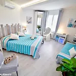 Bed & Breakfast My Home - Alassio