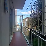 Appartamento Via Dei Glicini
