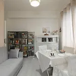 Apartment Il Gabbiano By Interhome