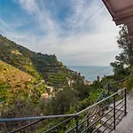 Lo Chalet Sul Mare, Terre Marine