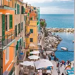 Via Del Mare, Terre Marine