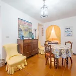 Sole & Mare Camogli Holiday Apartment