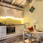 Casa Sale Con Ac E Wifi In Borgo Ligure