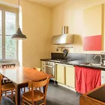 042 La Casa Genovese