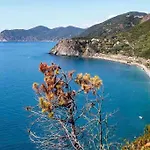 Cinque Terre Hub Luxury Home In La Spezia