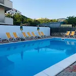Pietra Ligure - Essential With Swimming Pool
