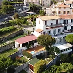 Ampi Terrazzi E Parcheggio - Relax In Villa
