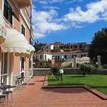 Albergo Mp Noli