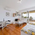 Amazing Apt With Sea View - Pool & Tennis Court