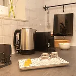Giano Host - I Teatri